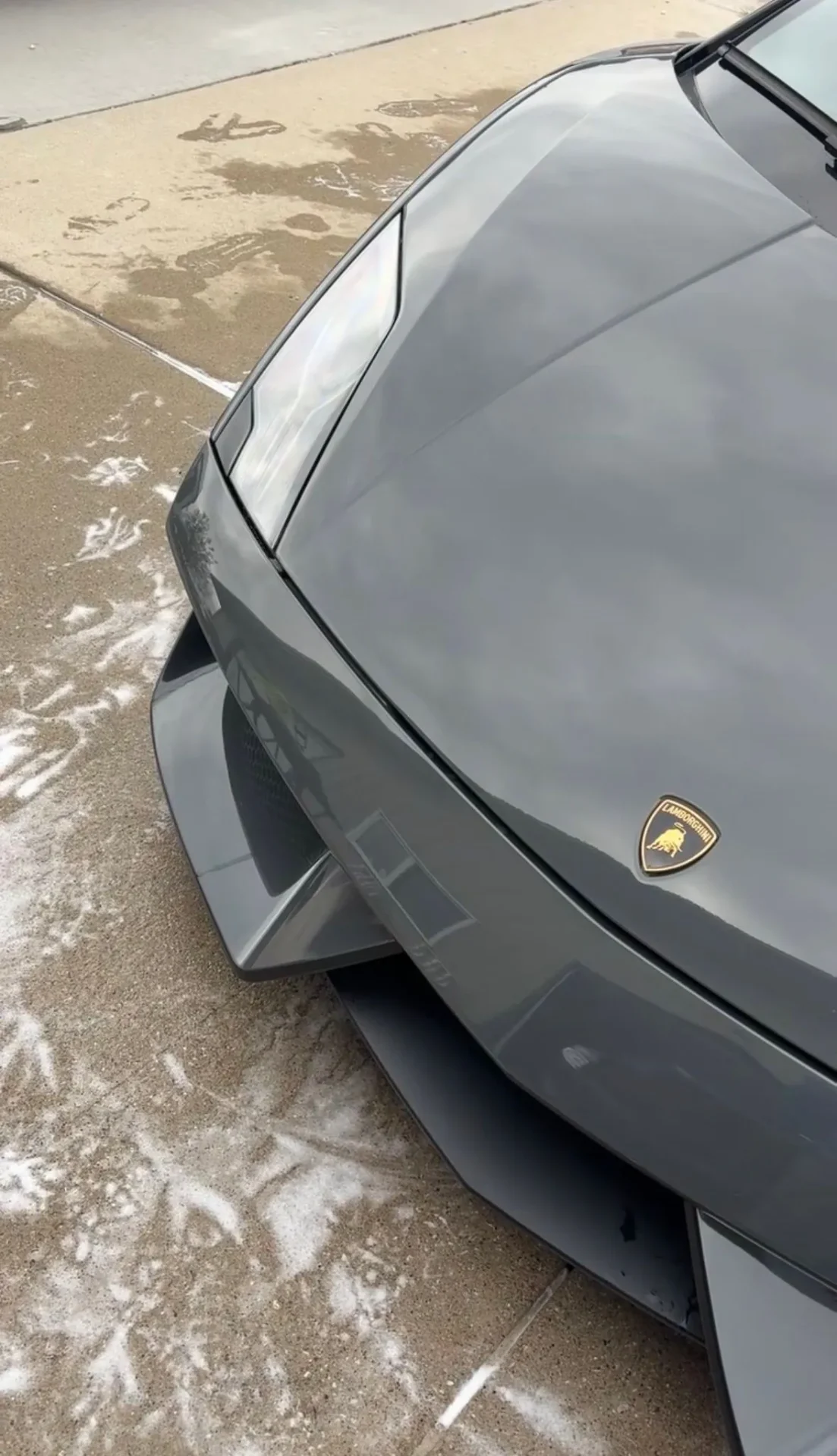 Detailed grey Lamborghini front